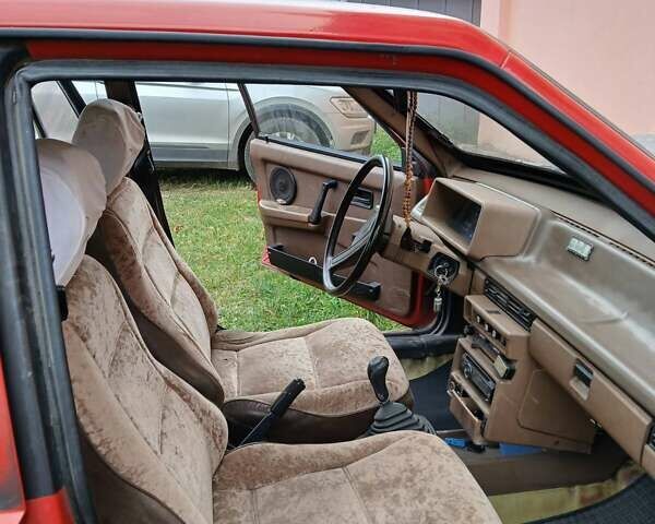Красный ВАЗ 2109, объемом двигателя 1.3 л и пробегом 96 тыс. км за 1300 $, фото 6 на Automoto.ua