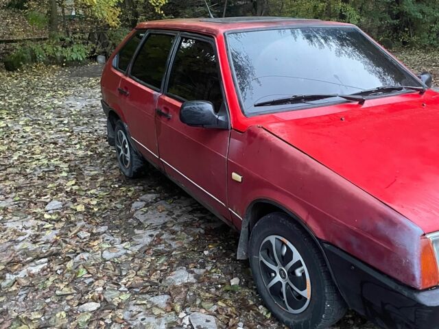ВАЗ 2109 1989 в Перечине на Automoto.ua Красный ВАЗ 2109, объемом двигателя 1.3 л и пробегом 3 тыс. км за 600 $, фото 1 на Automoto.ua