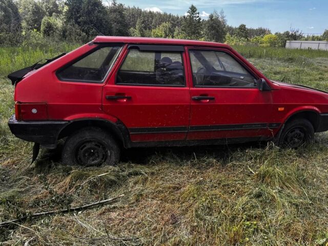 Красный ВАЗ 2109, объемом двигателя 1.5 л и пробегом 2 тыс. км за 700 $, фото 1 на Automoto.ua