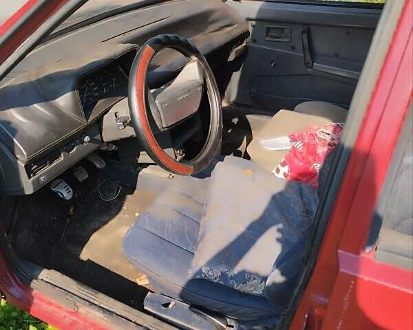 Красный ВАЗ 2109, объемом двигателя 1.3 л и пробегом 250 тыс. км за 800 $, фото 7 на Automoto.ua
