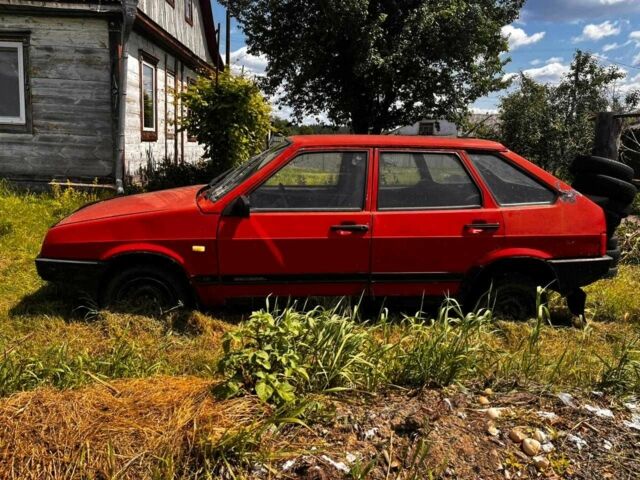 Красный ВАЗ 2109, объемом двигателя 1.5 л и пробегом 2 тыс. км за 700 $, фото 4 на Automoto.ua