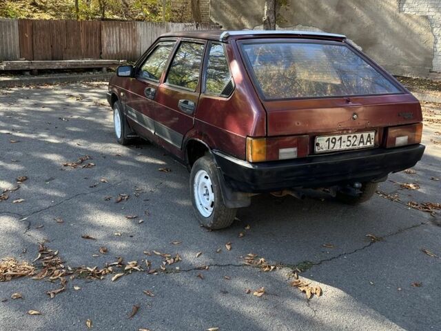 ВАЗ 2109 1989 в Кривом Роге на Automoto.ua Красный ВАЗ 2109, объемом двигателя 1.3 л и пробегом 15 тыс. км за 434 $, фото 3 на Automoto.ua