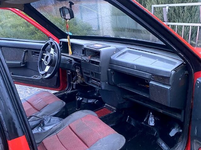 Красный ВАЗ 2109, объемом двигателя 1.3 л и пробегом 220 тыс. км за 750 $, фото 7 на Automoto.ua