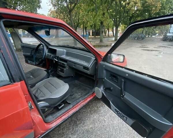 ВАЗ 2109 1989 в Кропивницком (Кировограде) на Automoto.ua Красный ВАЗ 2109, объемом двигателя 1.5 л и пробегом 300 тыс. км за 559 $, фото 9 на Automoto.ua