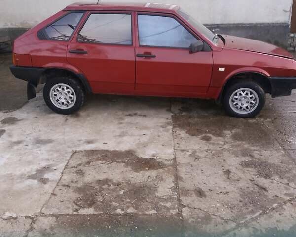 Красный ВАЗ 2109, объемом двигателя 1.5 л и пробегом 100 тыс. км за 750 $, фото 1 на Automoto.ua