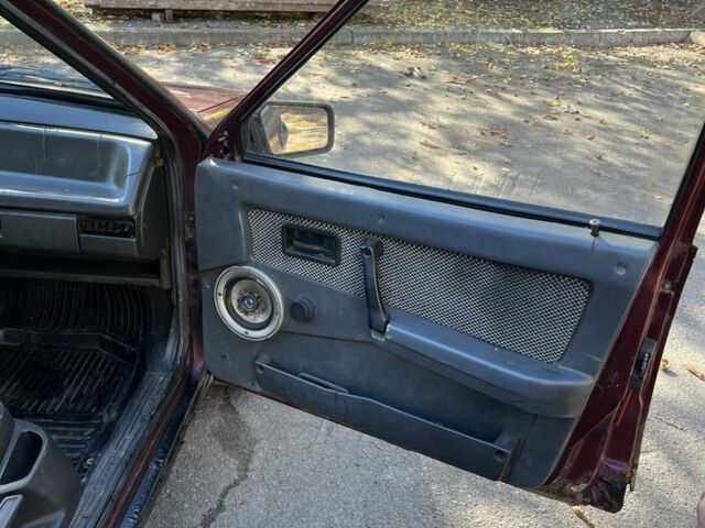 ВАЗ 2109 1989 в Кривом Роге на Automoto.ua Красный ВАЗ 2109, объемом двигателя 1.3 л и пробегом 15 тыс. км за 434 $, фото 8 на Automoto.ua