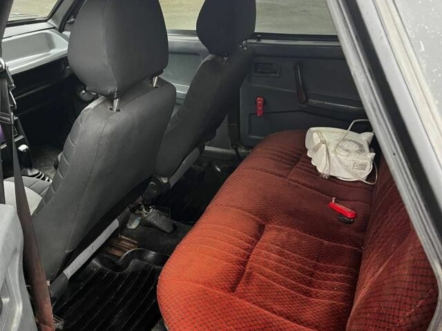 Красный ВАЗ 2109, объемом двигателя 1.5 л и пробегом 663 тыс. км за 945 $, фото 6 на Automoto.ua