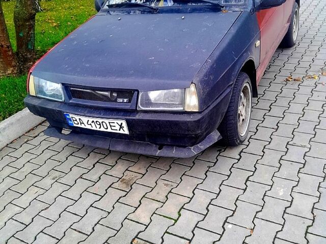 Красный ВАЗ 2109, объемом двигателя 1.3 л и пробегом 0 тыс. км за 830 $, фото 2 на Automoto.ua