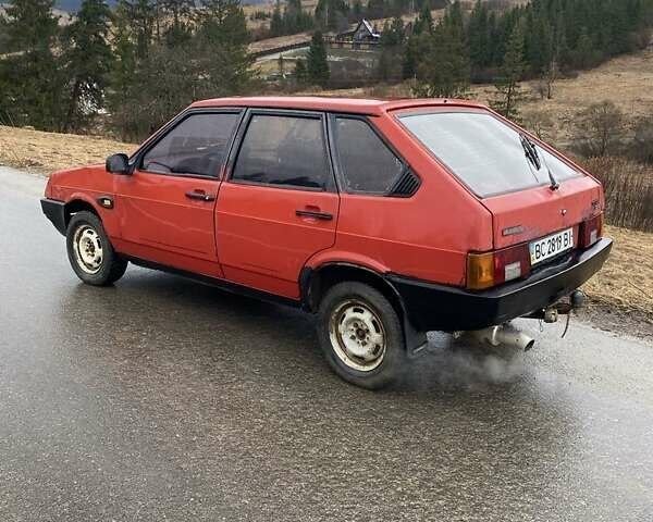 Красный ВАЗ 2109, объемом двигателя 1.5 л и пробегом 89 тыс. км за 900 $, фото 1 на Automoto.ua