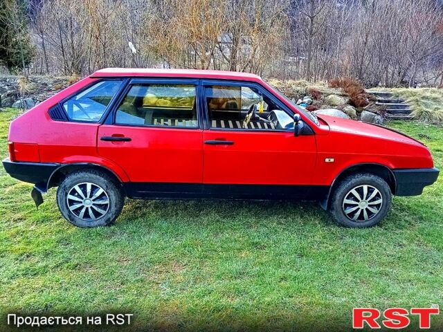 Красный ВАЗ 2109, объемом двигателя 1.3 л и пробегом 0 тыс. км за 680 $, фото 2 на Automoto.ua