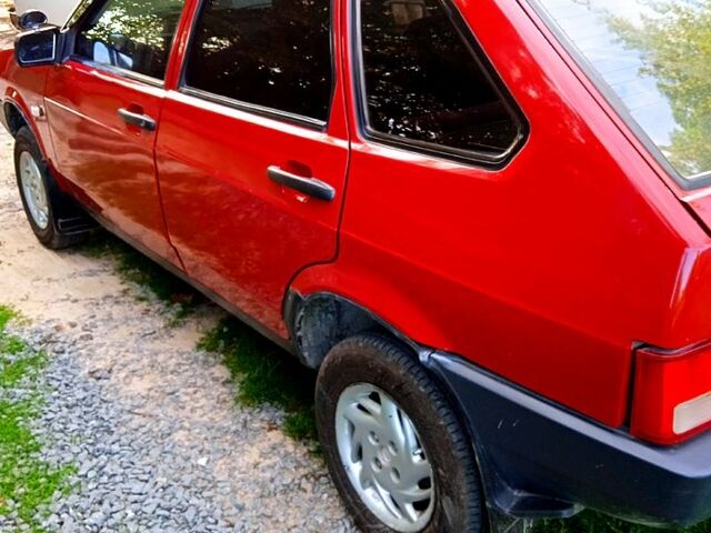 Красный ВАЗ 2109, объемом двигателя 1.3 л и пробегом 66 тыс. км за 999 $, фото 8 на Automoto.ua