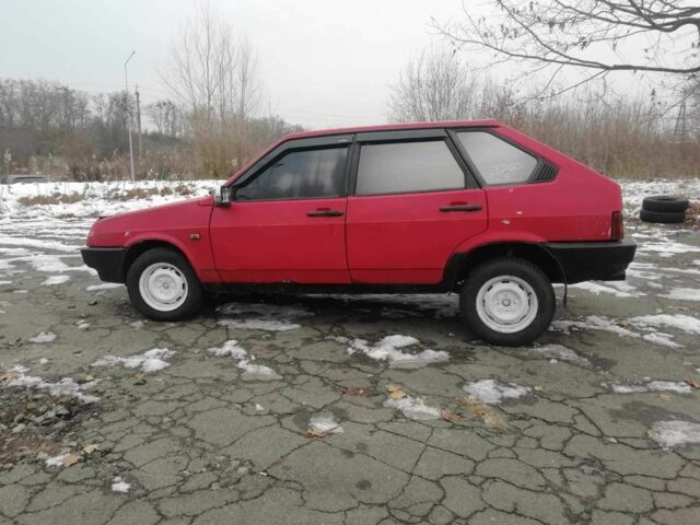 Красный ВАЗ 2109, объемом двигателя 1.3 л и пробегом 100 тыс. км за 750 $, фото 1 на Automoto.ua