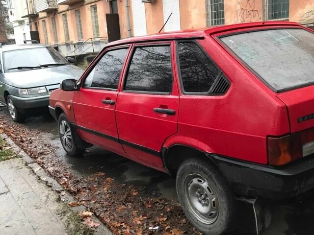 Красный ВАЗ 2109, объемом двигателя 1.3 л и пробегом 10 тыс. км за 750 $, фото 3 на Automoto.ua