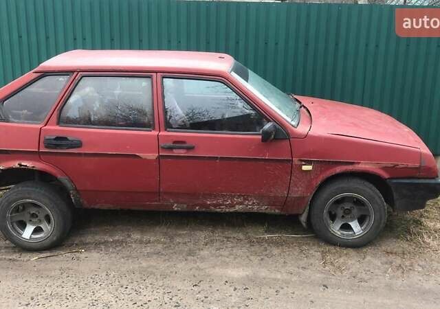 Красный ВАЗ 2109, объемом двигателя 1.3 л и пробегом 300 тыс. км за 850 $, фото 1 на Automoto.ua