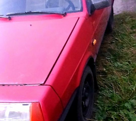 Красный ВАЗ 2109, объемом двигателя 1.3 л и пробегом 250 тыс. км за 1200 $, фото 4 на Automoto.ua