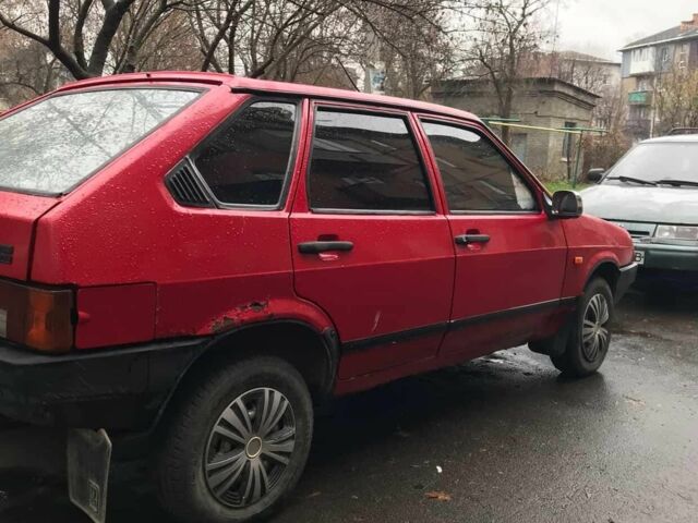 Красный ВАЗ 2109, объемом двигателя 1.3 л и пробегом 10 тыс. км за 750 $, фото 2 на Automoto.ua