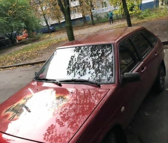 ВАЗ 2109 1989 в Кропивницком (Кировограде) на Automoto.ua Красный ВАЗ 2109, объемом двигателя 0 л и пробегом 73 тыс. км за 1900 $, фото 4 на Automoto.ua