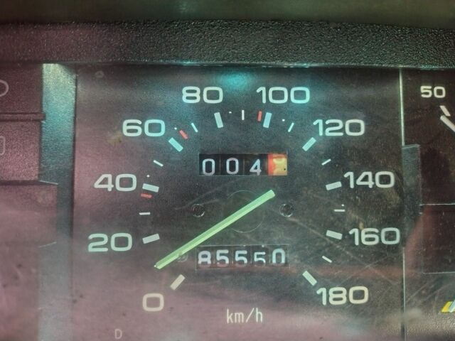 Красный ВАЗ 2109, объемом двигателя 1.5 л и пробегом 186 тыс. км за 1183 $, фото 7 на Automoto.ua