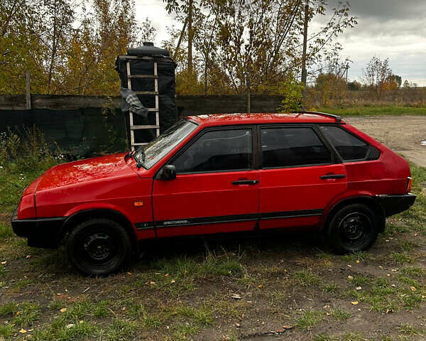 ВАЗ 2109 1990 в Житомире на Automoto.ua Красный ВАЗ 2109, объемом двигателя 1.5 л и пробегом 200 тыс. км за 550 $, фото 1 на Automoto.ua