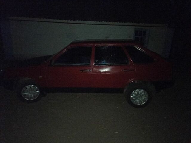 ВАЗ 2109 1990 в Софиевке на Automoto.ua Красный ВАЗ 2109, объемом двигателя 5 л и пробегом 80 тыс. км за 800 $, фото 1 на Automoto.ua