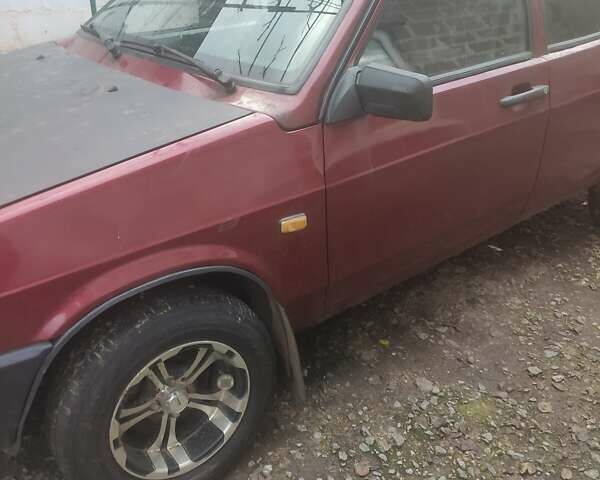 Красный ВАЗ 2109, объемом двигателя 1.3 л и пробегом 92 тыс. км за 1800 $, фото 4 на Automoto.ua