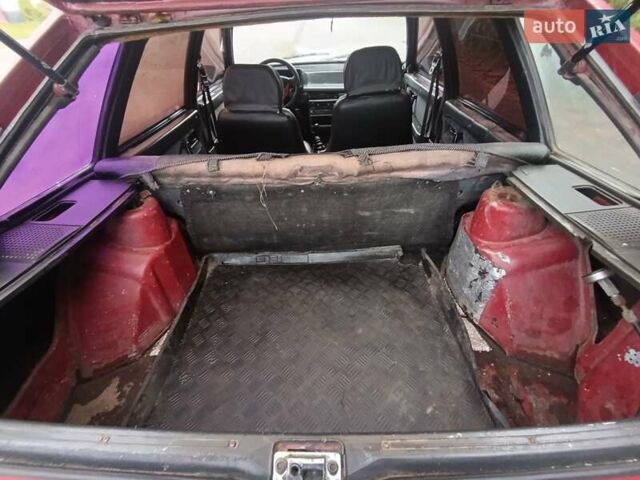 Красный ВАЗ 2109, объемом двигателя 0 л и пробегом 200 тыс. км за 758 $, фото 1 на Automoto.ua