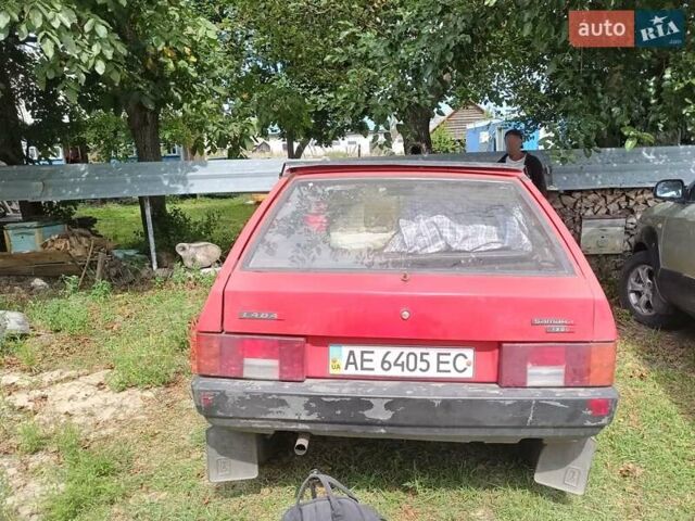 ВАЗ 2109 1990 в Вышгороде на Automoto.ua Красный ВАЗ 2109, объемом двигателя 1.3 л и пробегом 400 тыс. км за 400 $, фото 6 на Automoto.ua