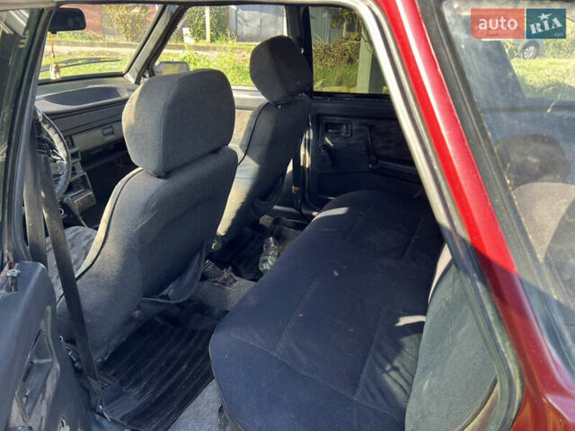Красный ВАЗ 2109, объемом двигателя 1.3 л и пробегом 150 тыс. км за 799 $, фото 6 на Automoto.ua