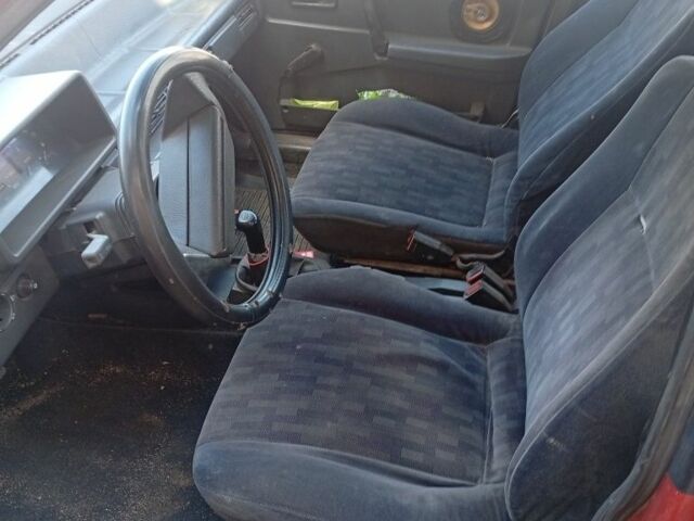 Красный ВАЗ 2109, объемом двигателя 1.5 л и пробегом 250 тыс. км за 700 $, фото 7 на Automoto.ua