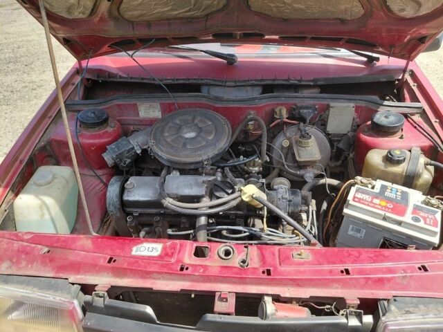 Красный ВАЗ 2109, объемом двигателя 0 л и пробегом 120 тыс. км за 735 $, фото 4 на Automoto.ua
