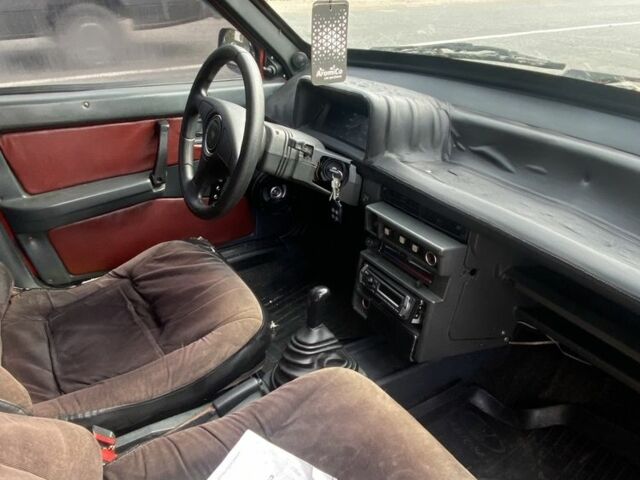 Красный ВАЗ 2109, объемом двигателя 1.5 л и пробегом 106 тыс. км за 858 $, фото 7 на Automoto.ua
