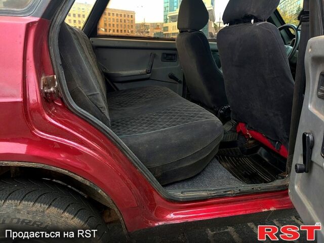 Красный ВАЗ 2109, объемом двигателя 1.5 л и пробегом 215 тыс. км за 1000 $, фото 11 на Automoto.ua