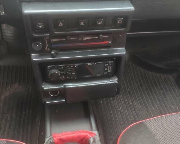 Красный ВАЗ 2109, объемом двигателя 1.3 л и пробегом 92 тыс. км за 1800 $, фото 2 на Automoto.ua