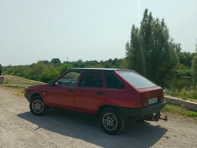 Красный ВАЗ 2109, объемом двигателя 0 л и пробегом 350 тыс. км за 1100 $, фото 2 на Automoto.ua