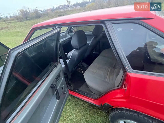 Красный ВАЗ 2109, объемом двигателя 1.3 л и пробегом 300 тыс. км за 1000 $, фото 10 на Automoto.ua