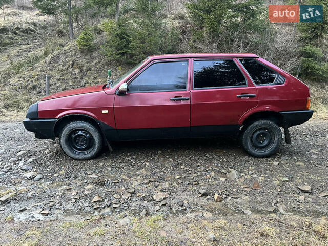Красный ВАЗ 2109, объемом двигателя 1.5 л и пробегом 200 тыс. км за 550 $, фото 1 на Automoto.ua