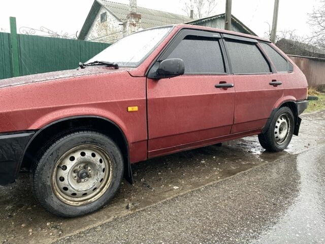 Красный ВАЗ 2109, объемом двигателя 1.5 л и пробегом 254 тыс. км за 800 $, фото 3 на Automoto.ua