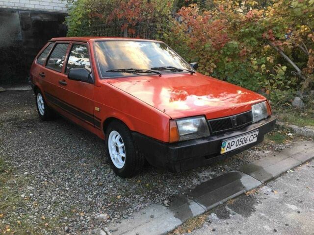 Красный ВАЗ 2109, объемом двигателя 1.5 л и пробегом 666 тыс. км за 699 $, фото 6 на Automoto.ua