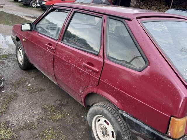 Красный ВАЗ 2109, объемом двигателя 0 л и пробегом 123 тыс. км за 650 $, фото 4 на Automoto.ua