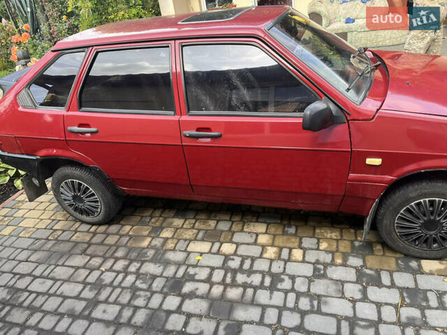 Красный ВАЗ 2109, объемом двигателя 1.3 л и пробегом 230 тыс. км за 950 $, фото 8 на Automoto.ua