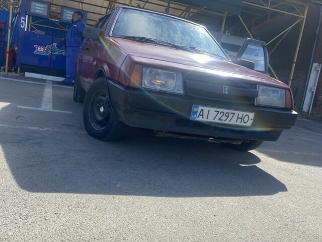 Красный ВАЗ 2109, объемом двигателя 1.5 л и пробегом 3 тыс. км за 791 $, фото 5 на Automoto.ua