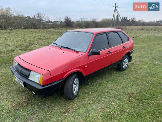 Красный ВАЗ 2109, объемом двигателя 1.3 л и пробегом 300 тыс. км за 1000 $, фото 3 на Automoto.ua