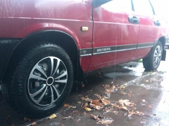 Червоний ВАЗ 2109, об'ємом двигуна 1.5 л та пробігом 80 тис. км за 1000 $, фото 3 на Automoto.ua