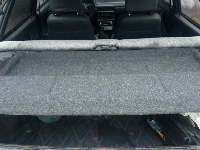 Червоний ВАЗ 2109, об'ємом двигуна 1.5 л та пробігом 80 тис. км за 1000 $, фото 4 на Automoto.ua