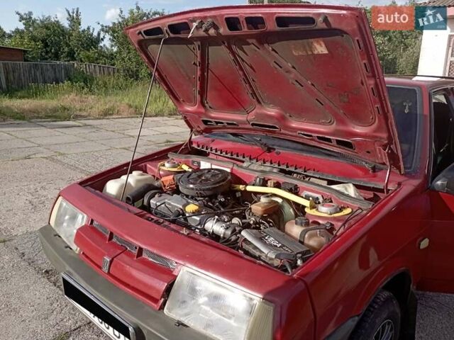 Красный ВАЗ 2109, объемом двигателя 1.3 л и пробегом 194 тыс. км за 1800 $, фото 3 на Automoto.ua