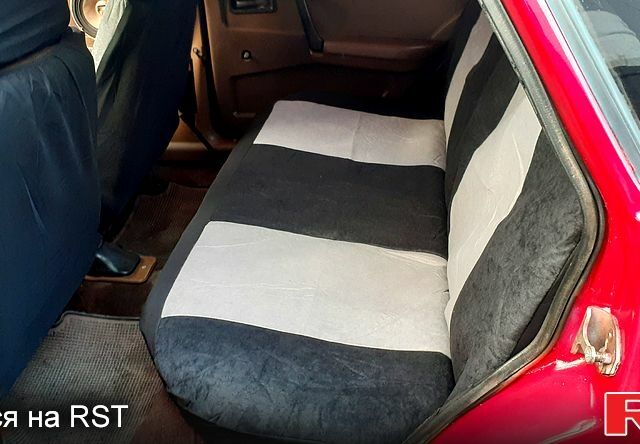 Красный ВАЗ 2109, объемом двигателя 1.5 л и пробегом 0 тыс. км за 1450 $, фото 5 на Automoto.ua