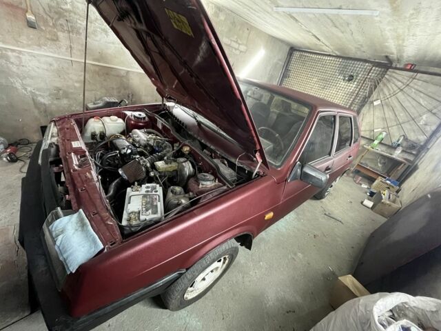 Красный ВАЗ 2109, объемом двигателя 0 л и пробегом 777 тыс. км за 595 $, фото 1 на Automoto.ua