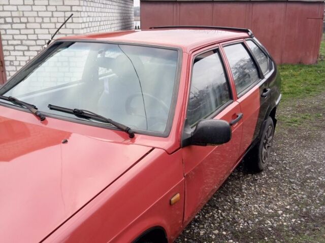 Червоний ВАЗ 2109, об'ємом двигуна 1.5 л та пробігом 194 тис. км за 1200 $, фото 4 на Automoto.ua