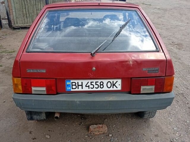 Красный ВАЗ 2109, объемом двигателя 1.5 л и пробегом 250 тыс. км за 700 $, фото 3 на Automoto.ua