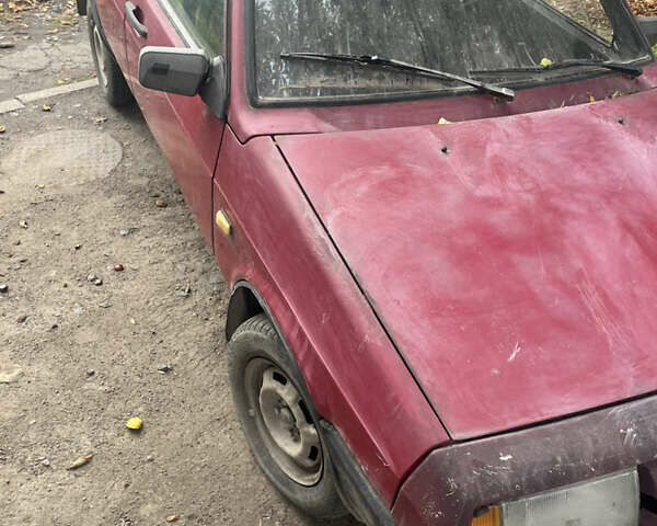 Красный ВАЗ 2109, объемом двигателя 0 л и пробегом 200 тыс. км за 400 $, фото 1 на Automoto.ua